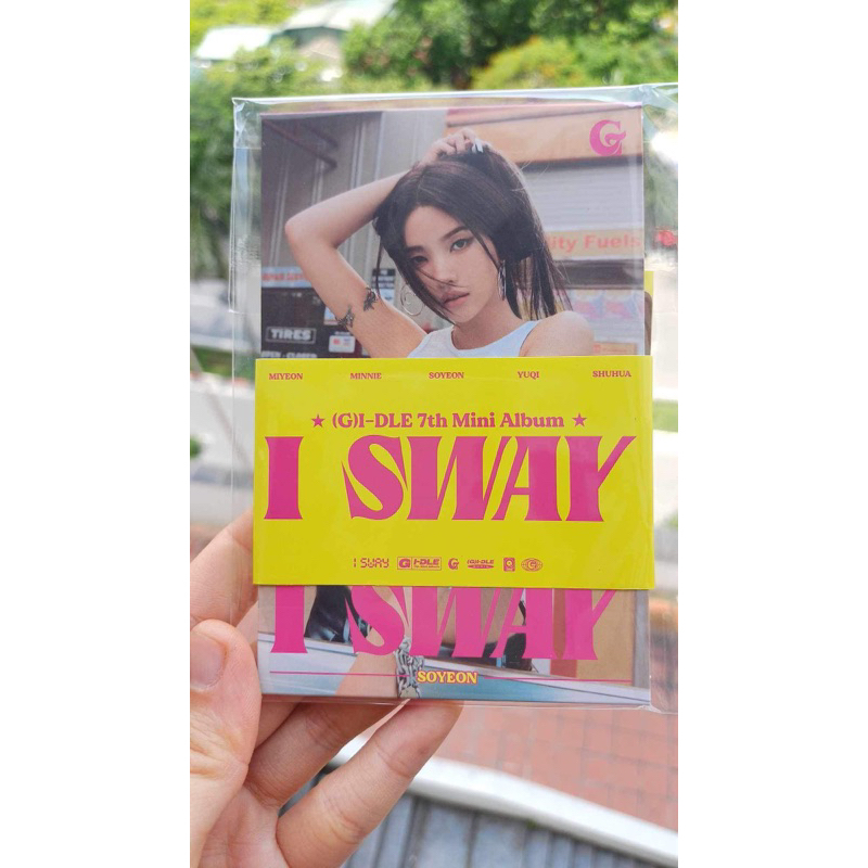 Album I SWAY (G)i-DLE chính hãng, nguyên seal