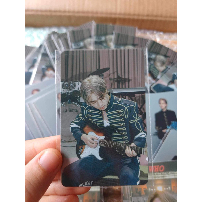 Photocard Jimin Muse, quà POB Jimin Muse