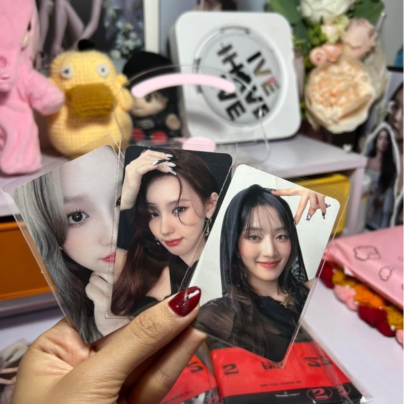 Hộp quà photocard off (G)i-DLE