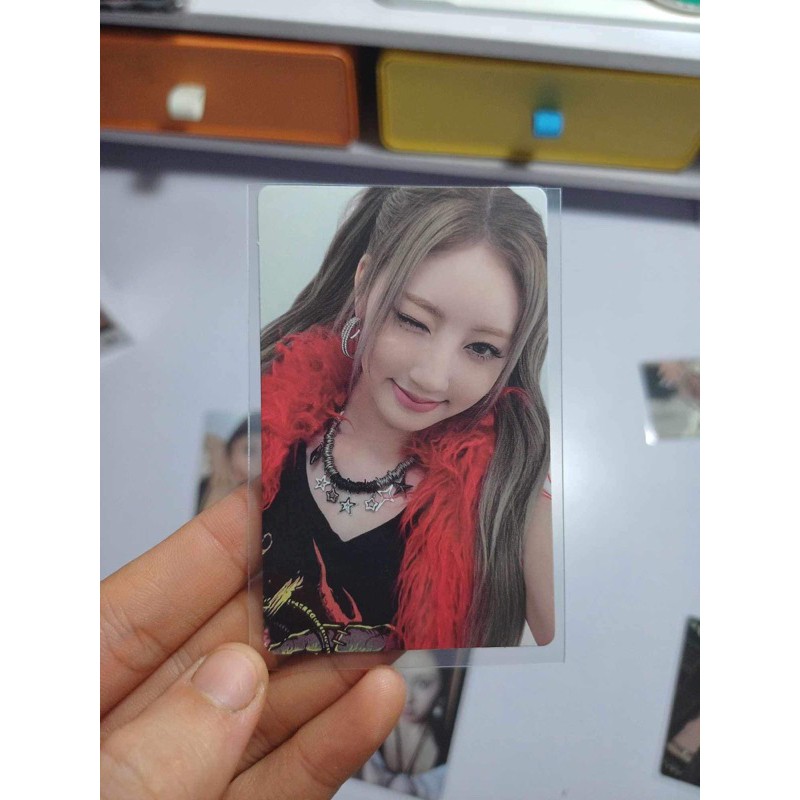 Photocard BABYMONSTER Rose Day Lucky Draw Event - Thẻ ảnh bo góc Babymonster