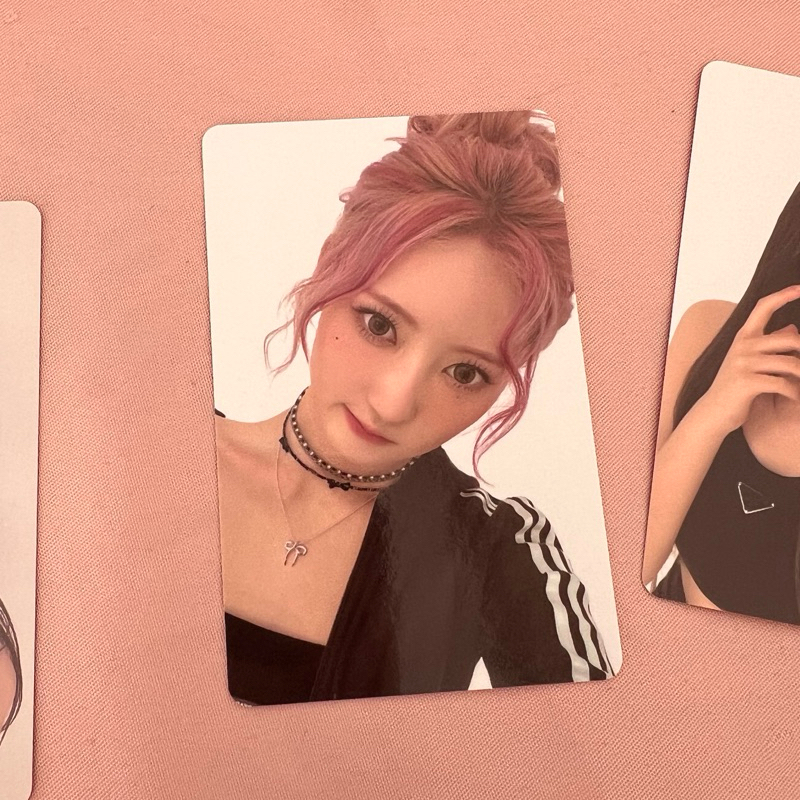 Photocard BABYMONSTER Rose Day Lucky Draw Event - Thẻ ảnh bo góc Babymonster