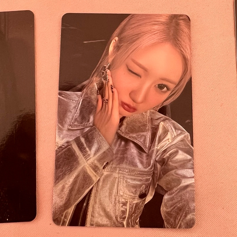 Photocard BABYMONSTER Rose Day Lucky Draw Event - Thẻ ảnh bo góc Babymonster