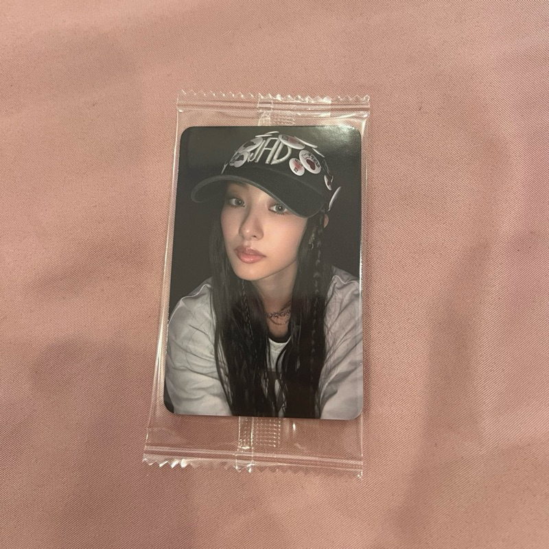 Photocard Meovv Chính Hãng