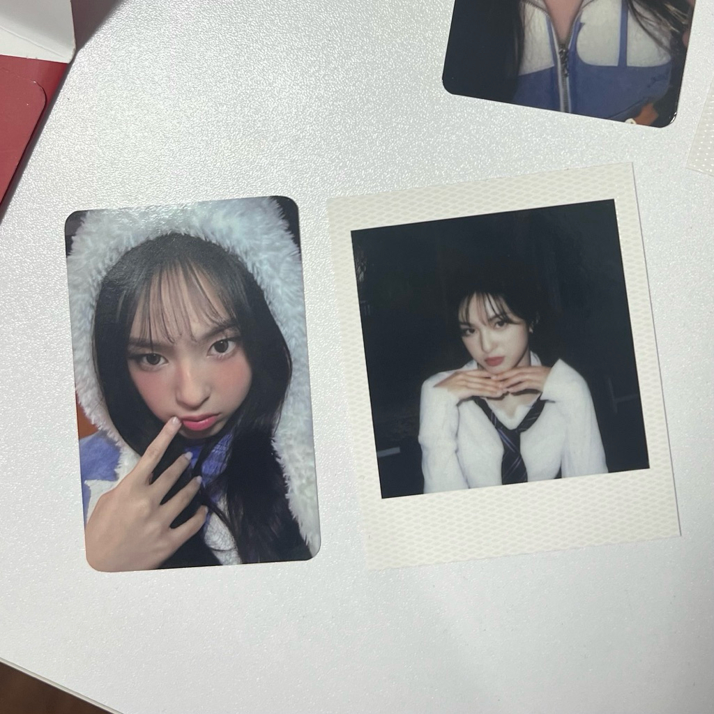 BABYMONSTER MIRROR PHOTOCARD HOLDER