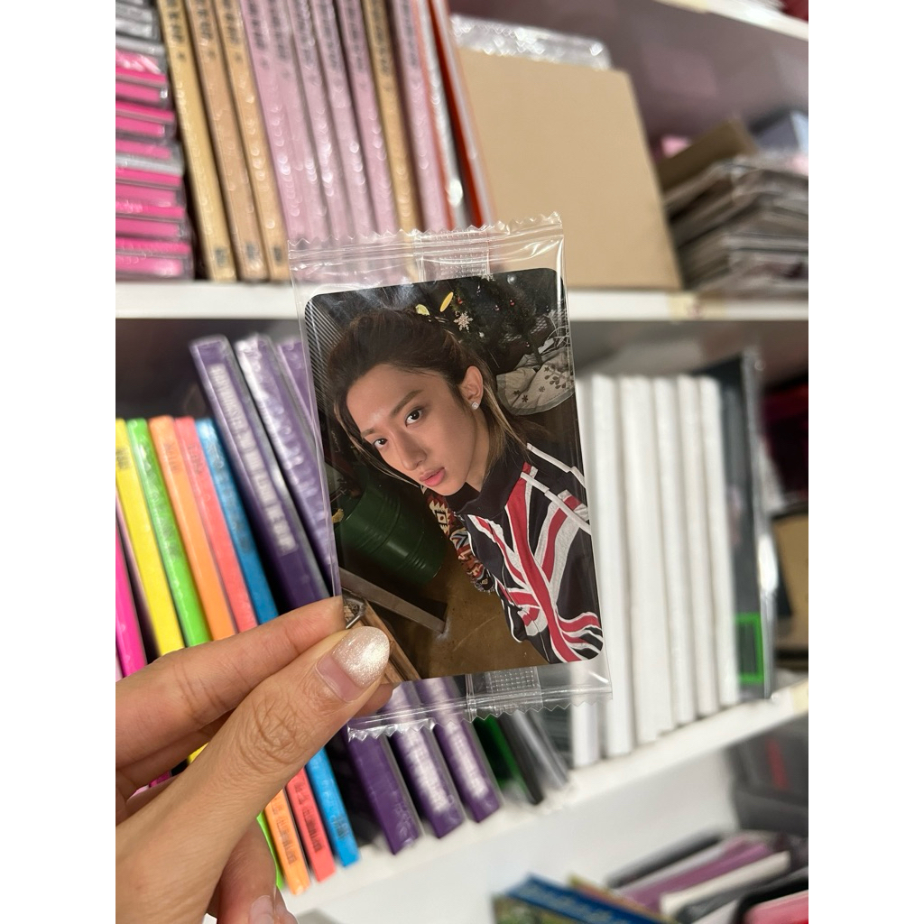 Photocard LNGSHOT chính hãng
