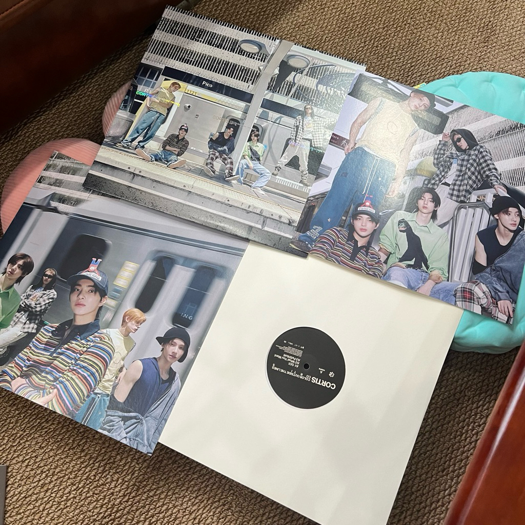 Photocard CORTIS Color Outside The Lines Official