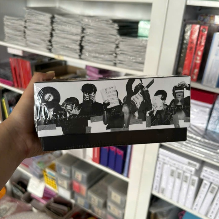 BTS - ARIRANG (T-SHIRT CD BOX SET)