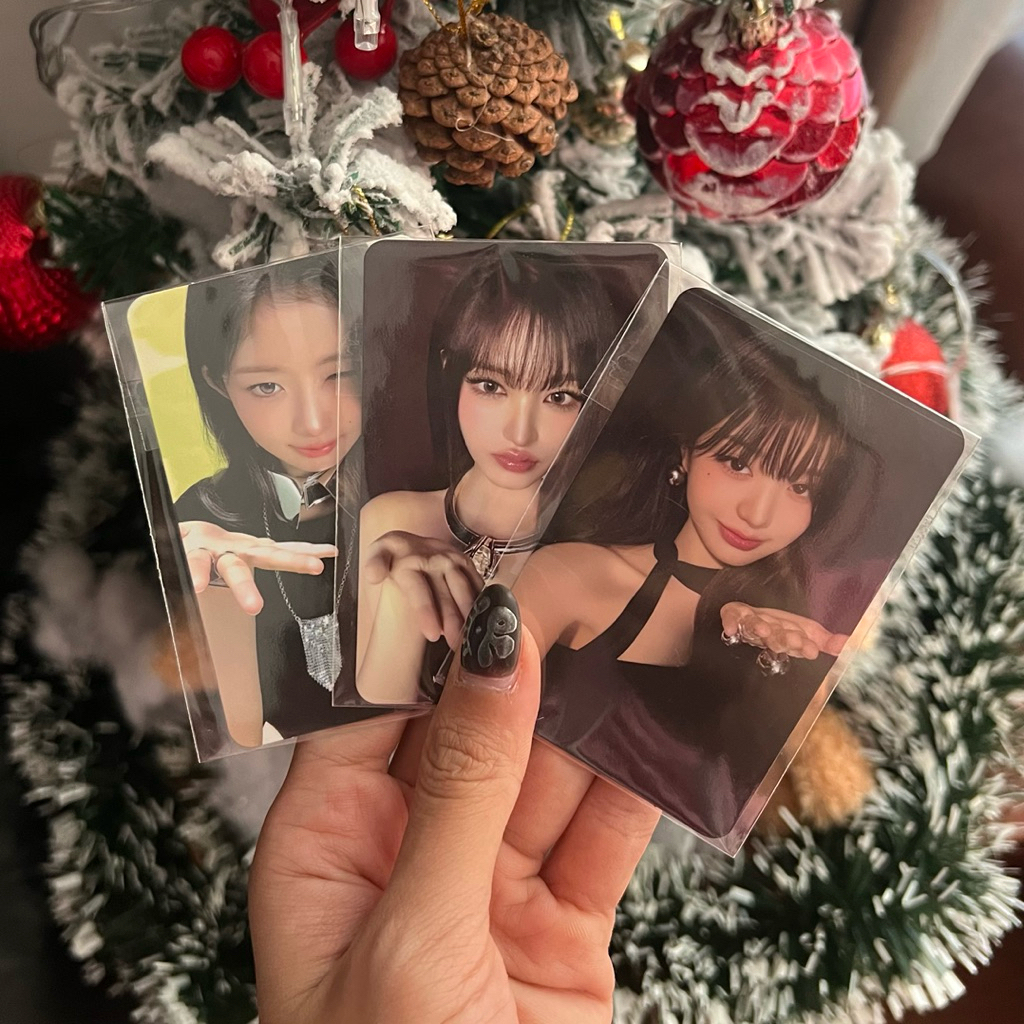 IVE Show What I Have - Random Photocard Pack