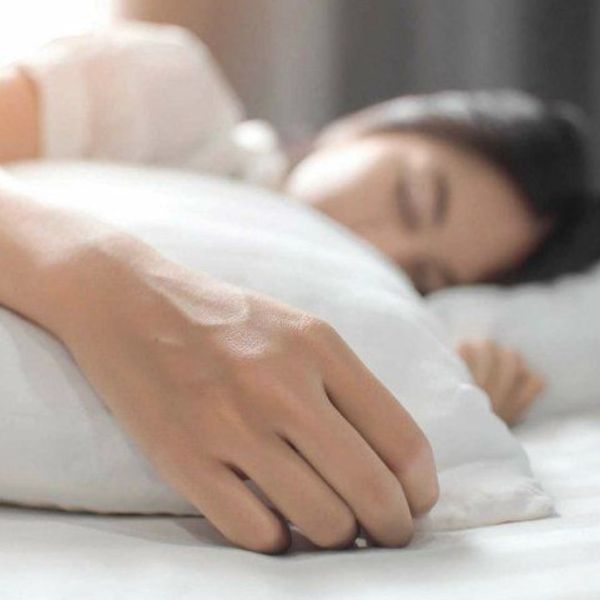 Vì sao tinh dầu có thể hỗ trợ cải thiện giấc ngủ