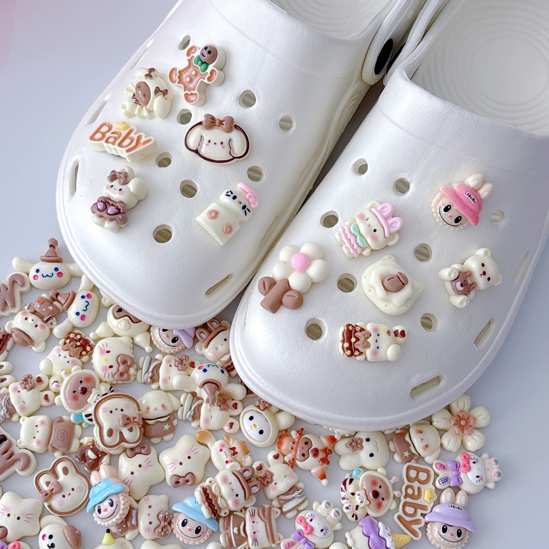 COMBO 5 SET (50 CÁI) NÚT GẮN DÉP CROSS- CHARM GẮN DÉP