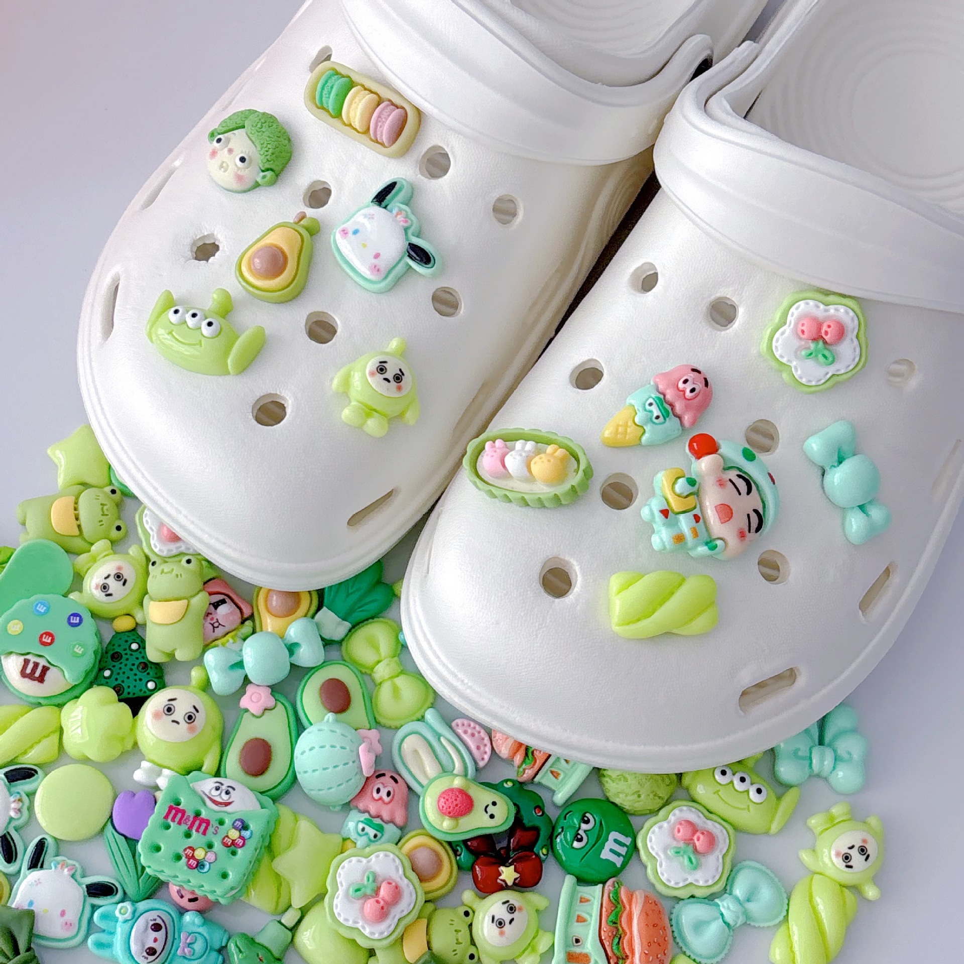 COMBO 5 SET (50 CÁI) NÚT GẮN DÉP CROSS- CHARM GẮN DÉP