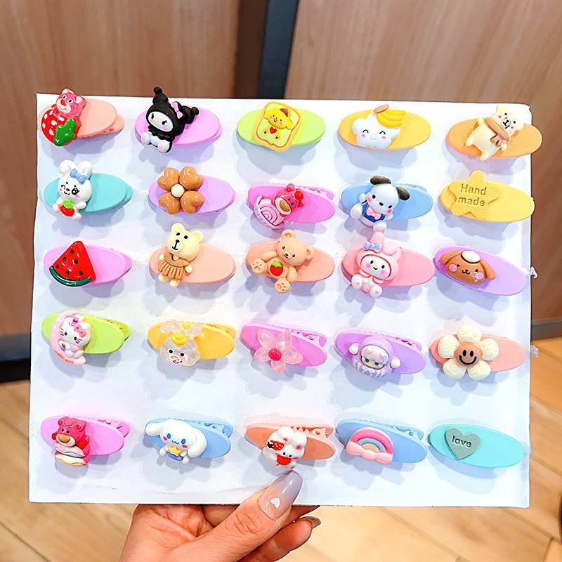 TÚI 2 KẸP MÁI BẦU ĐÍNH CHARM (1)