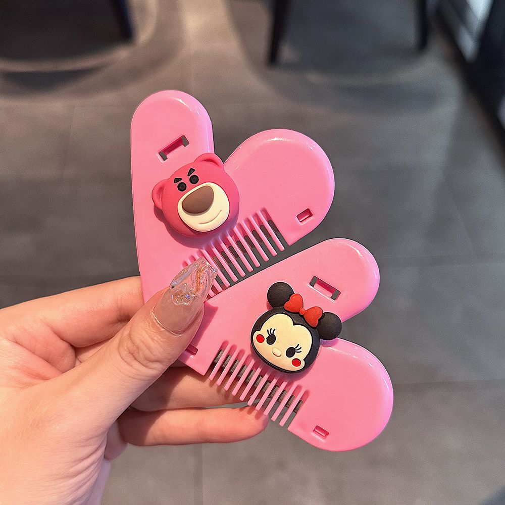 COMBO 5 CÁI (6K/ CÁI) LƯỢC TỈA TÓC MÁI TIỆN LỢI- ĐÍNH CHARM HOẠT HÌNH