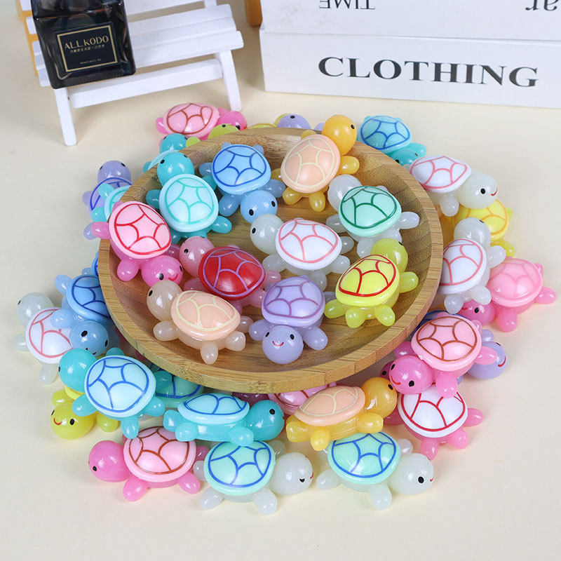 100 RÙA DẠ QUANG 4.5CM (1)