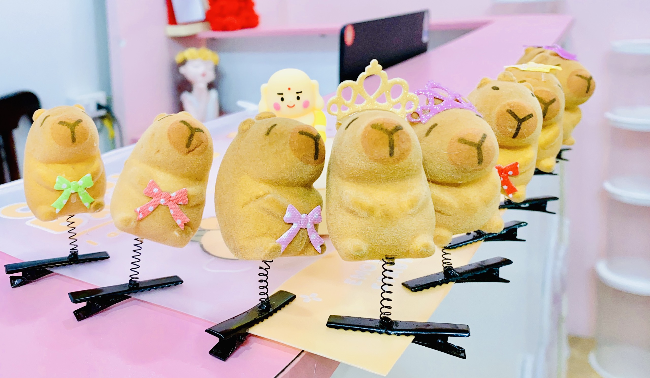 COMBO 10 CÁI - KẸP MÁI LÒ XO CAPYBARA