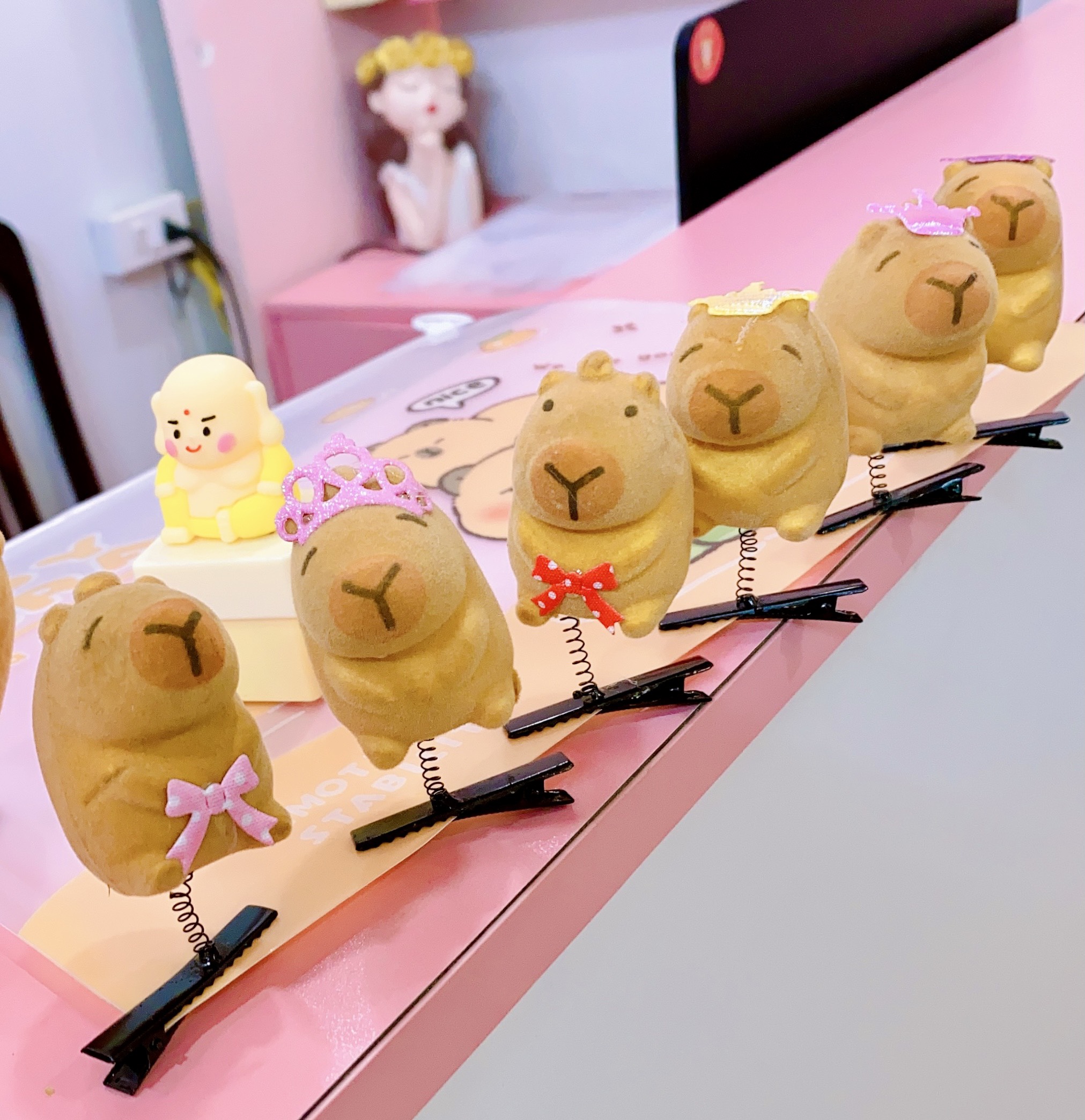 COMBO 10 CÁI - KẸP MÁI LÒ XO CAPYBARA