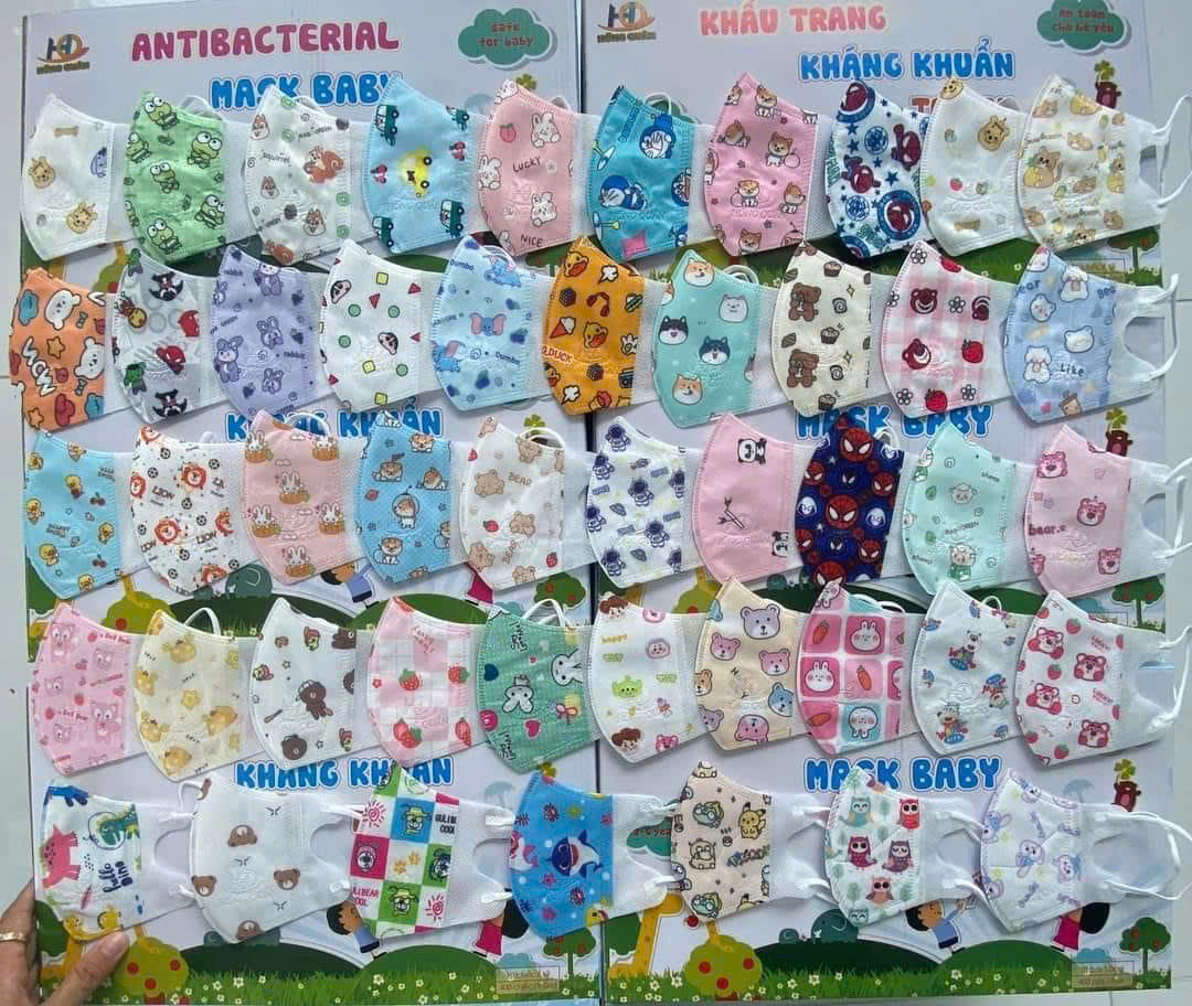 KHẨU TRANG LỤA HỒNG QUÂN 1-8 TUỔI