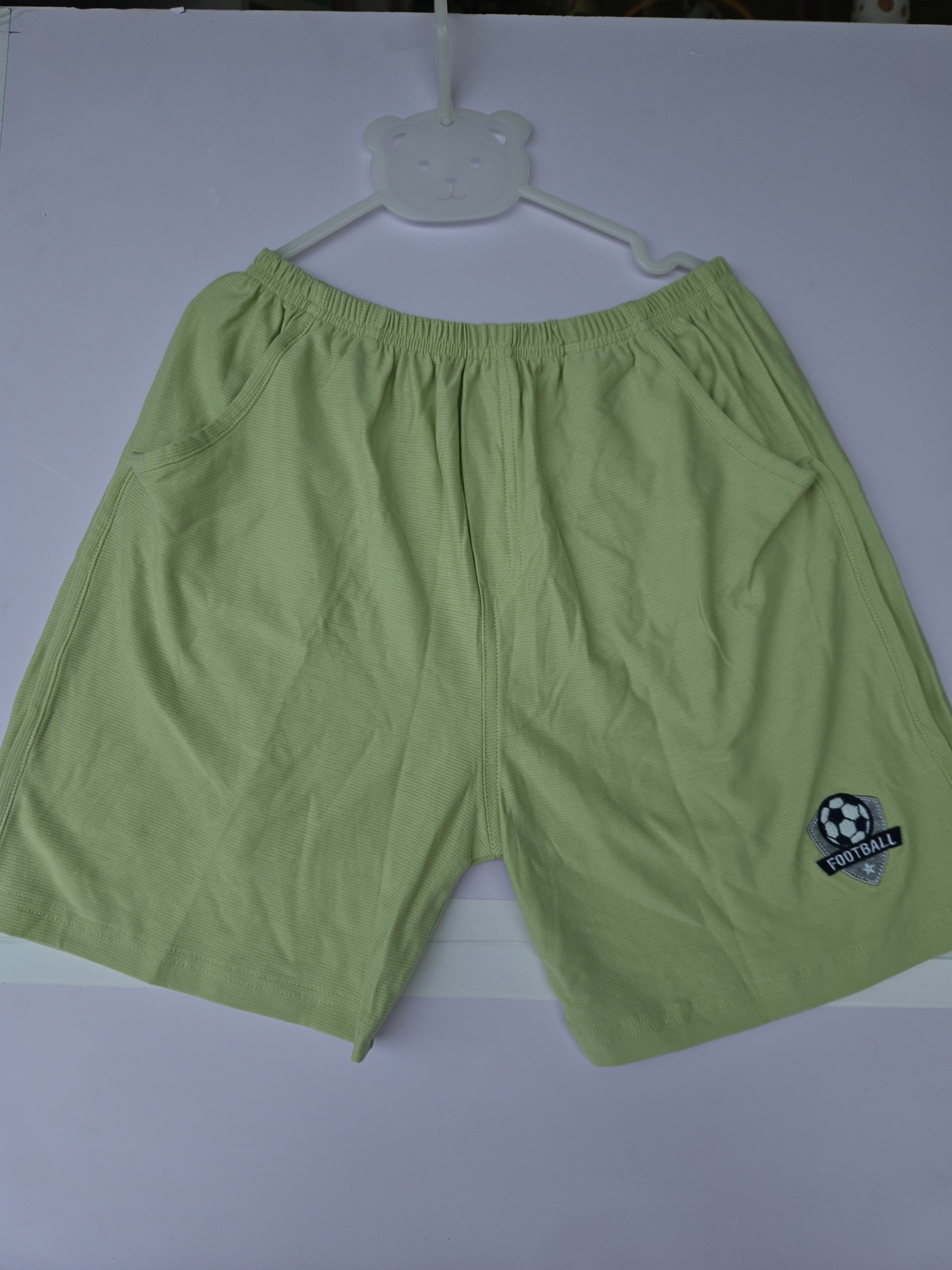 Quần short thêu màu QL0595