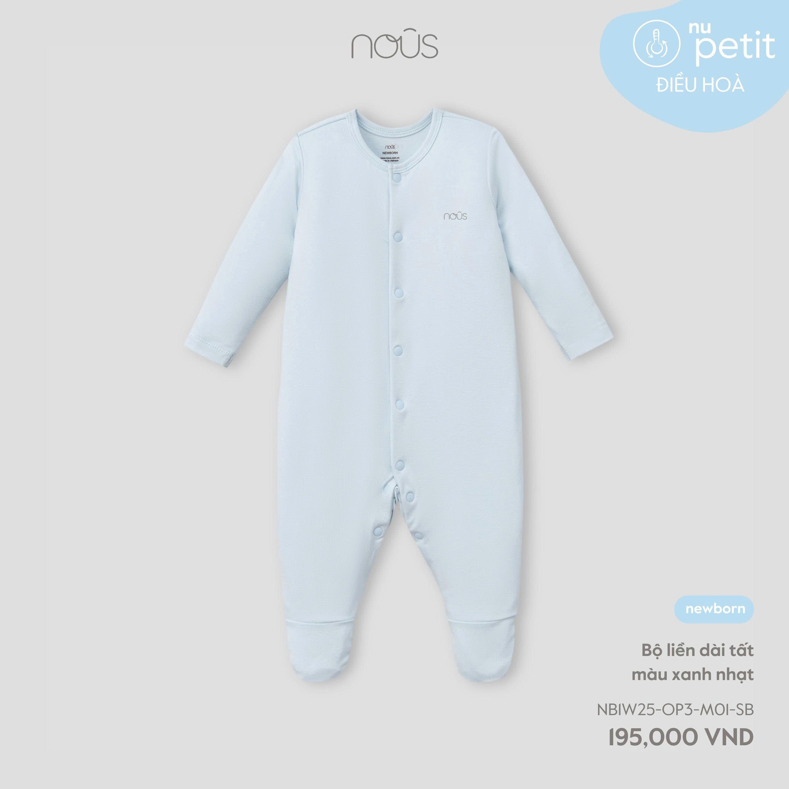 Bộ liền dài tất màu xanh nhạt
