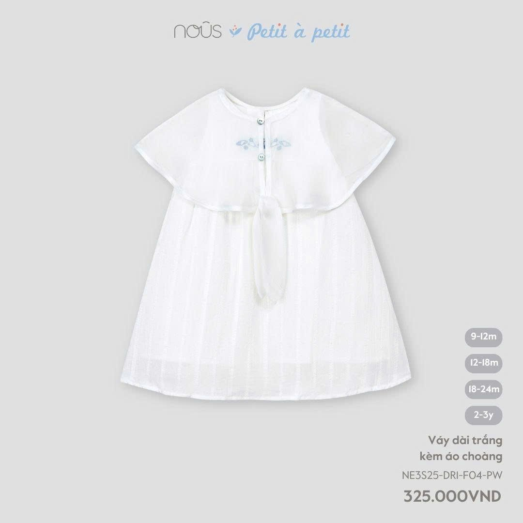 Váy dài trắng kèm áo choàng