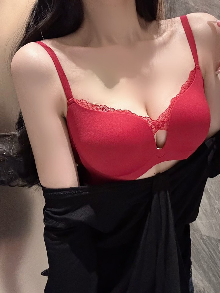áo lót đệm 2cm không gọng 886