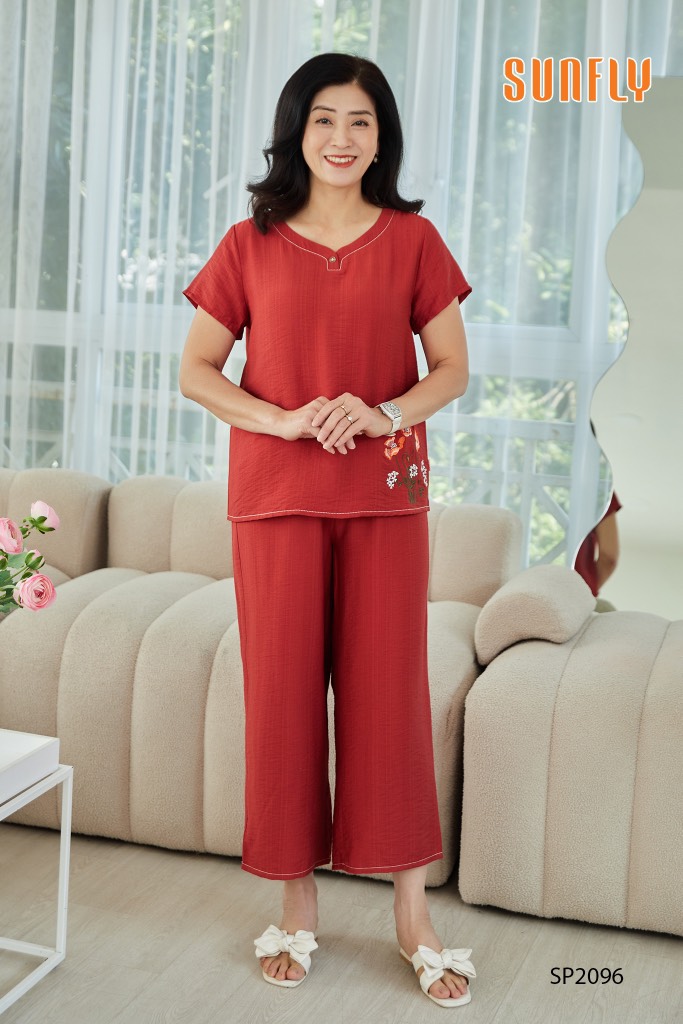 Bộ sunfly linen quần dài áo cộc SP2096