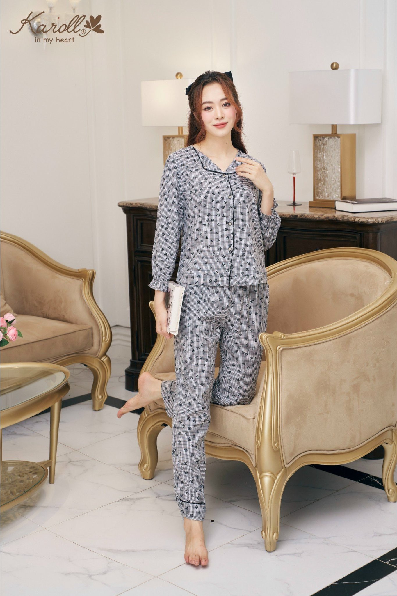 Bộ Karoll pizama thô hoa NH23.703