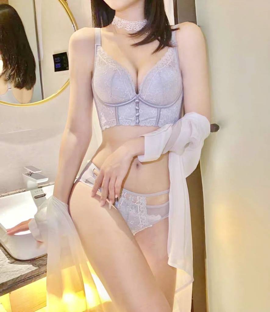 Áo lót bản to 3 cúc 0821
