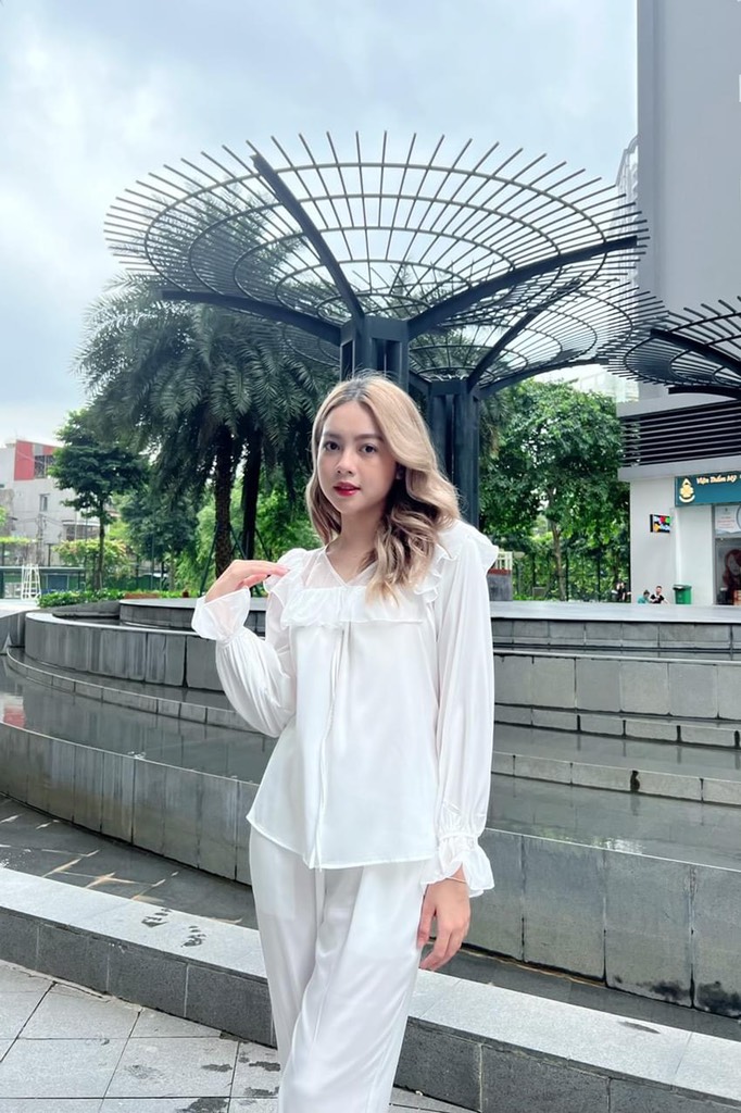 Bộ lụa trơn bèo QD áo tay dài LYTREND- BN79