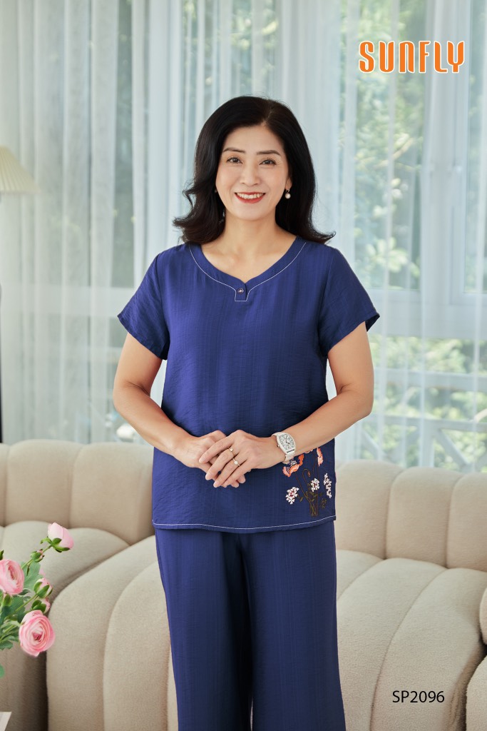 Bộ sunfly linen quần dài áo cộc SP2096