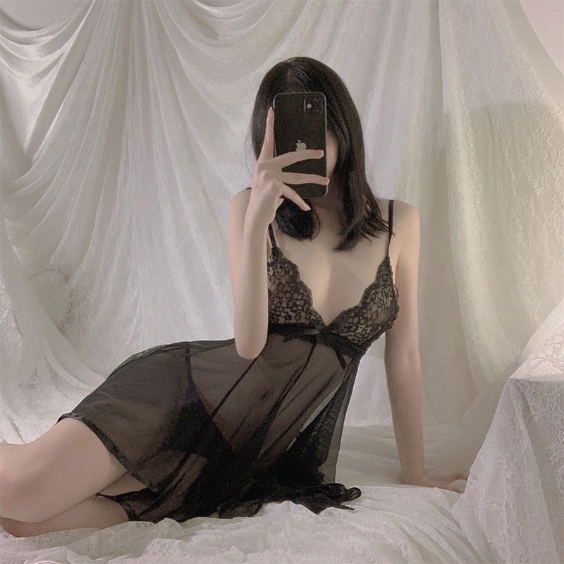 Váy ngủ ren