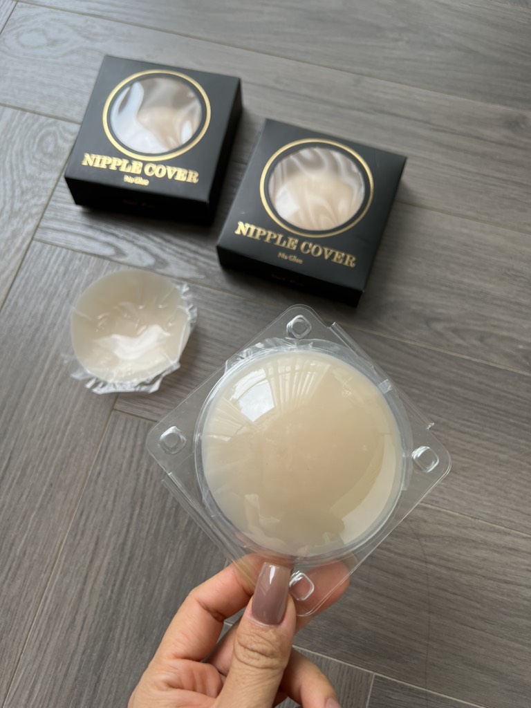 Miếng dán nhũ hoa có keo 1118