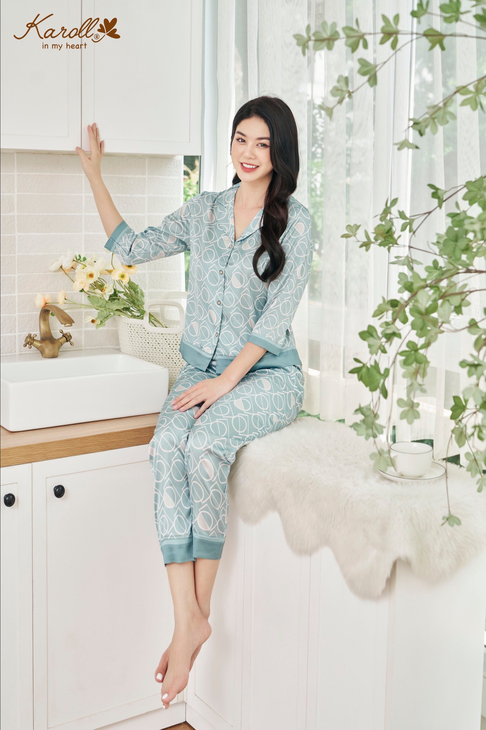 Bộ Karol  Thu Lụa  quần dài áo tay dài NH 22.062