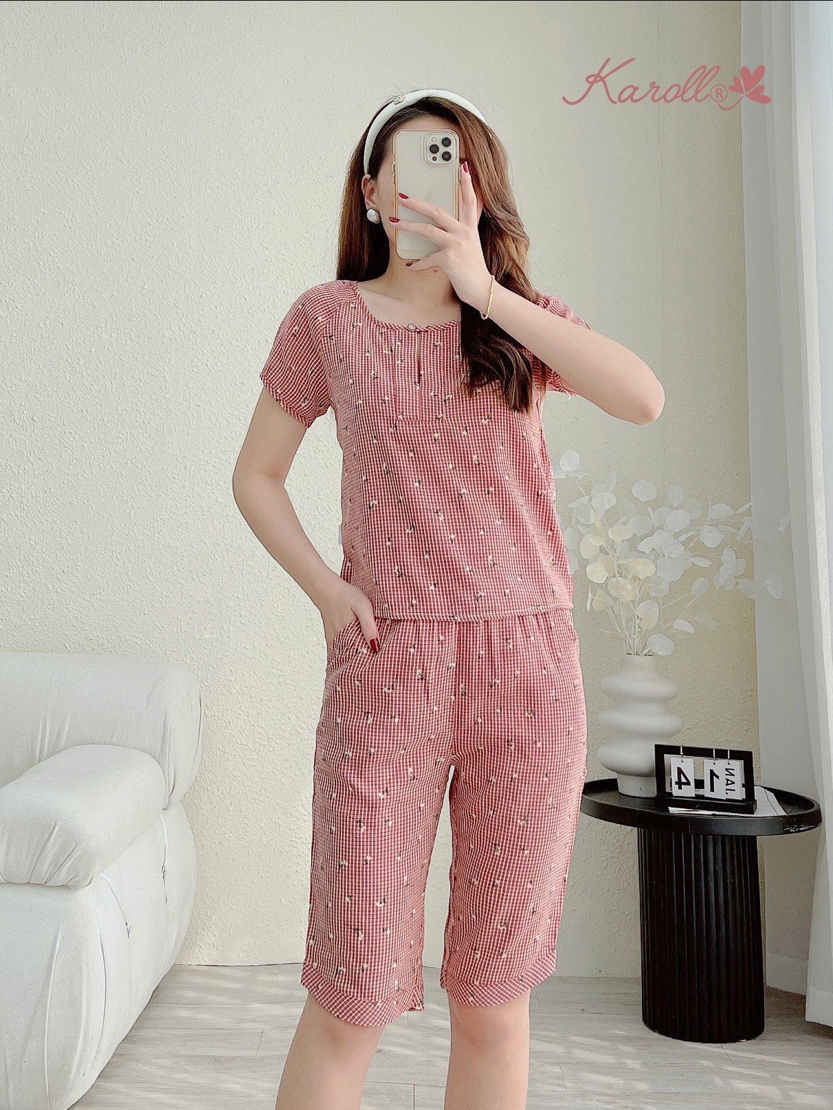 Bộ karol thô kẻ hoa nhí, quần lửng NH23.045