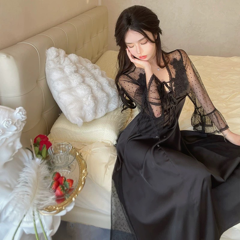 váy ngủ lụa pha ren dáng dài