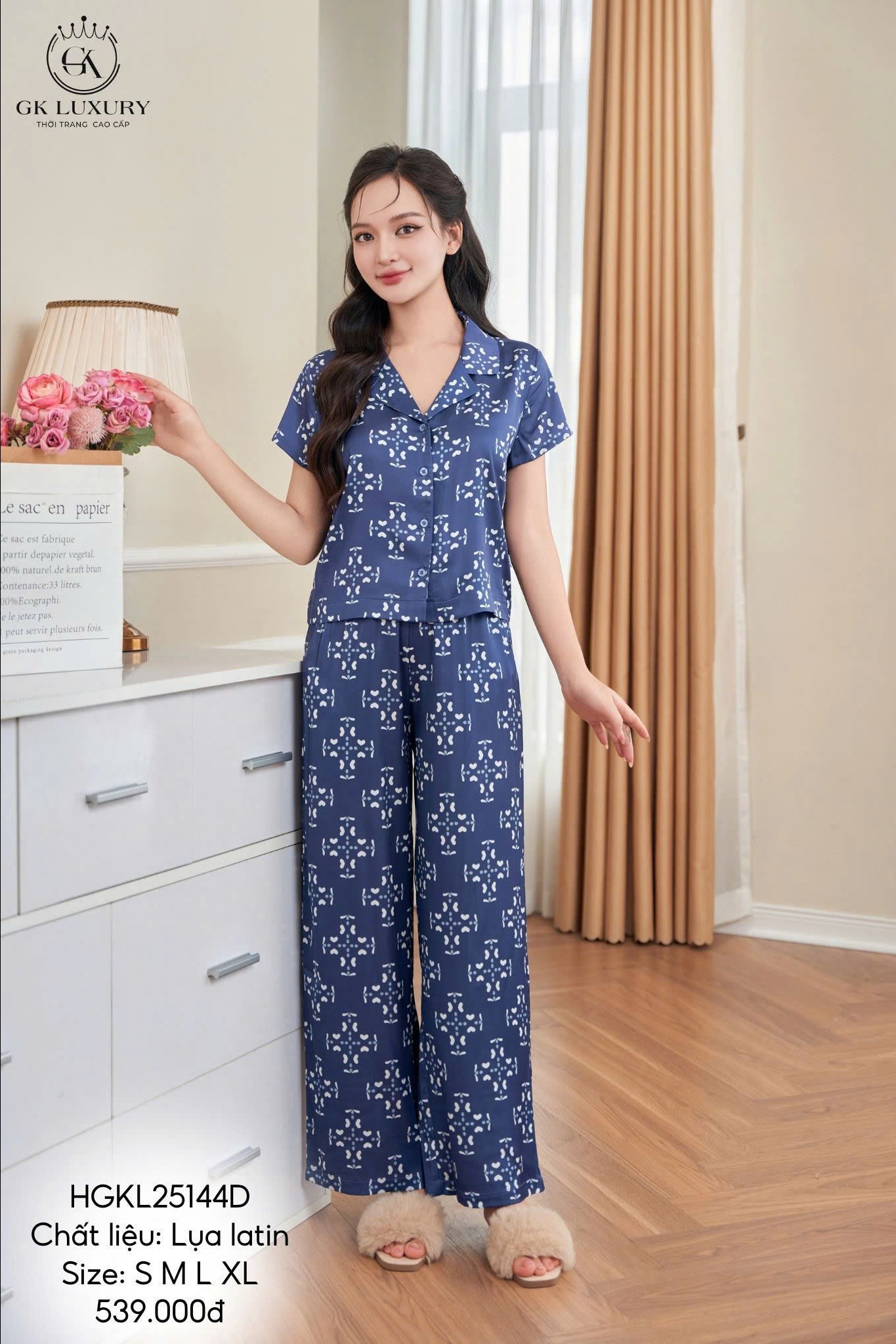 Bộ Lụa satin họa tiết , QD tay cộc , GK25144