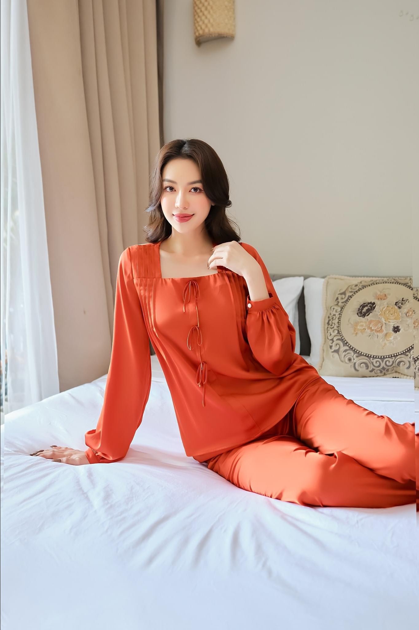 Bộ Lytrendy ,Lụa trơn -Qdài áo tay dài  BN436