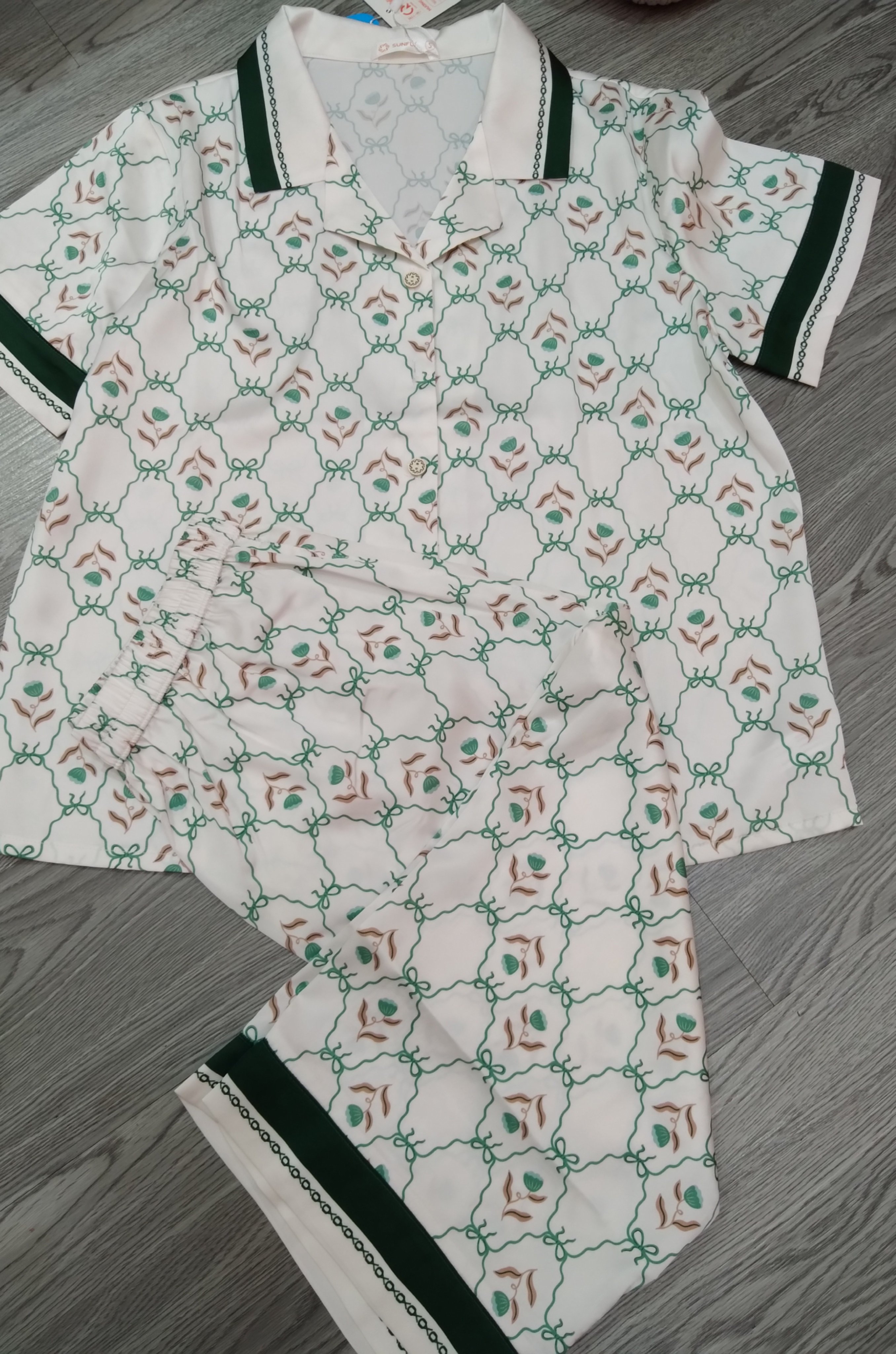 Bộ Sun fly lụa satin inhoa - QL tay cộc-ST9238