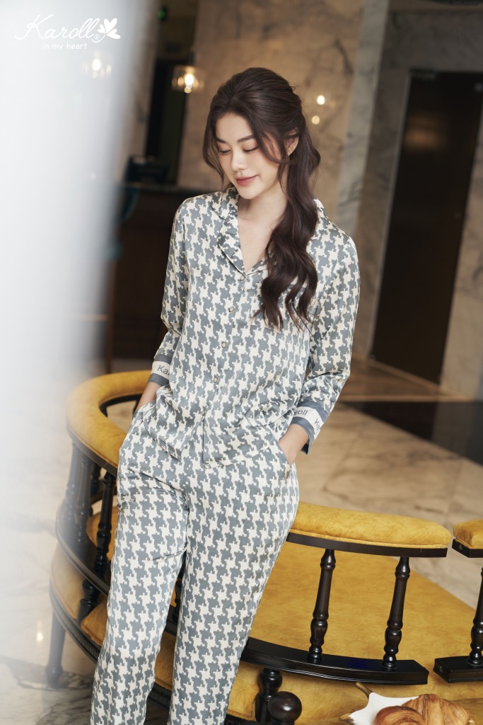 Bộ lụa Karoll  QD NH 22.090