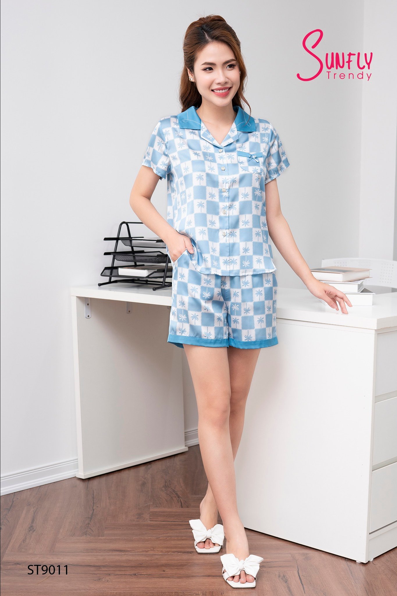 Bộ sun fly, lụa PIZAMA quần đùi -ST9011