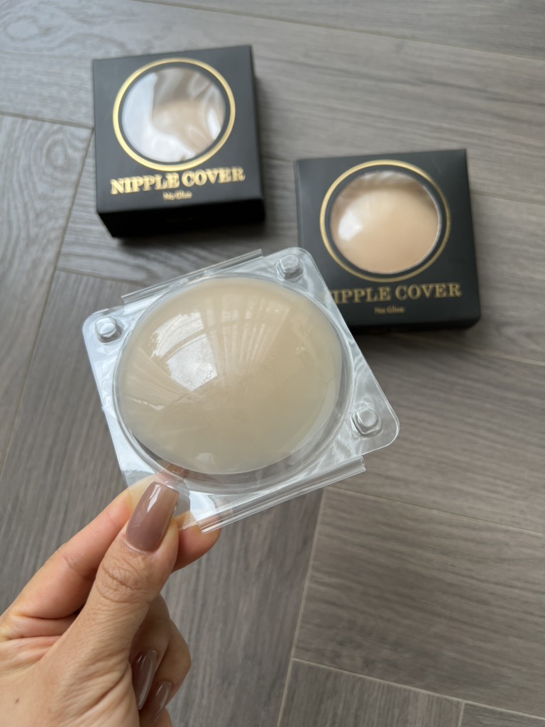 Miếng dán nhũ hoa có keo 1118
