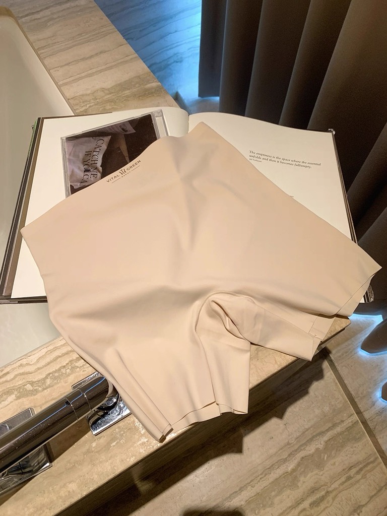 Quần mặc trong váy 2550