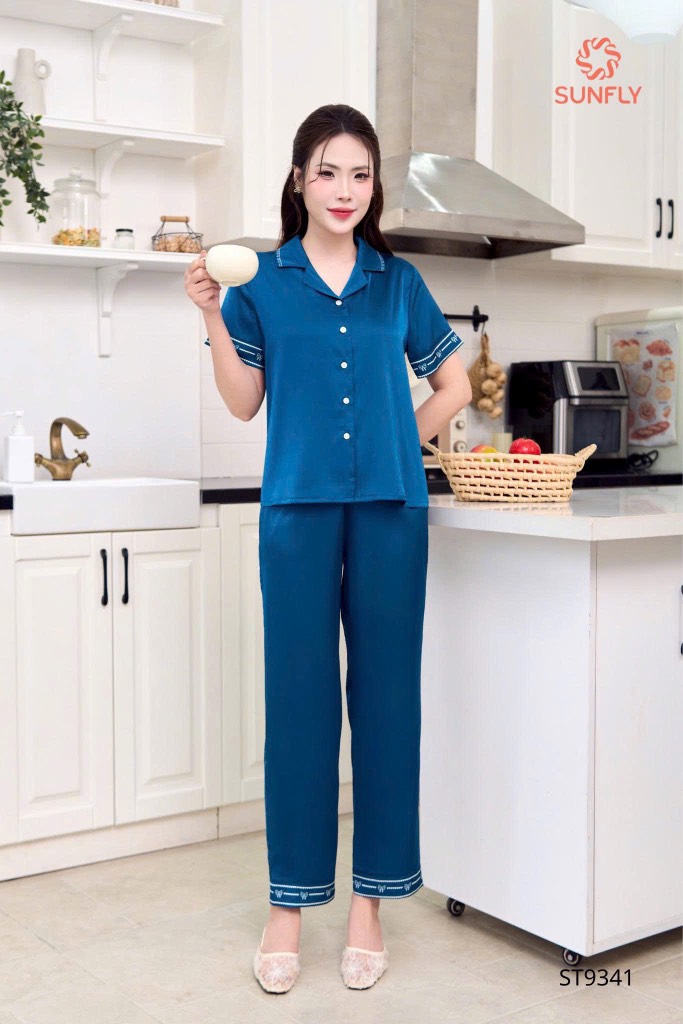 Bộ lua satin trơn áo tay cộc QD  ST 9341