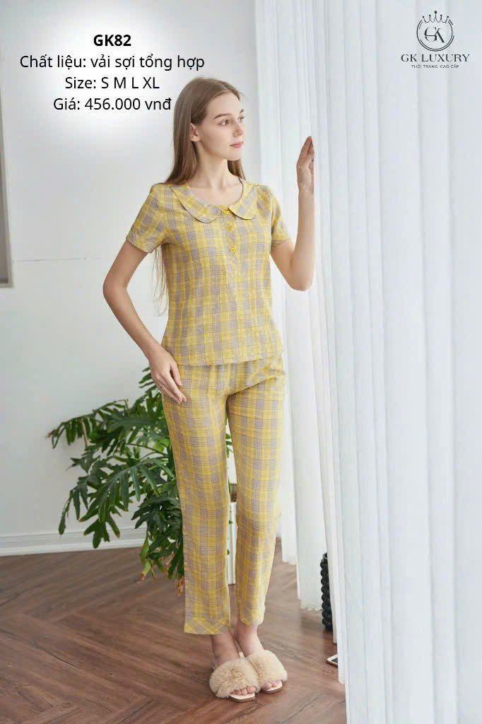 Bộ thô kẻ  QD tay cộc ,cổ sen GK82