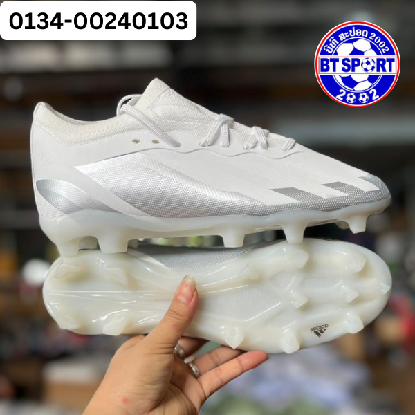 ເກີບເຕະບານ Adidas X