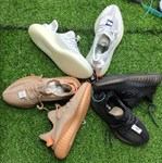 ເກີບຜູ້ຊາຍ ADIDAS YEEZY 44