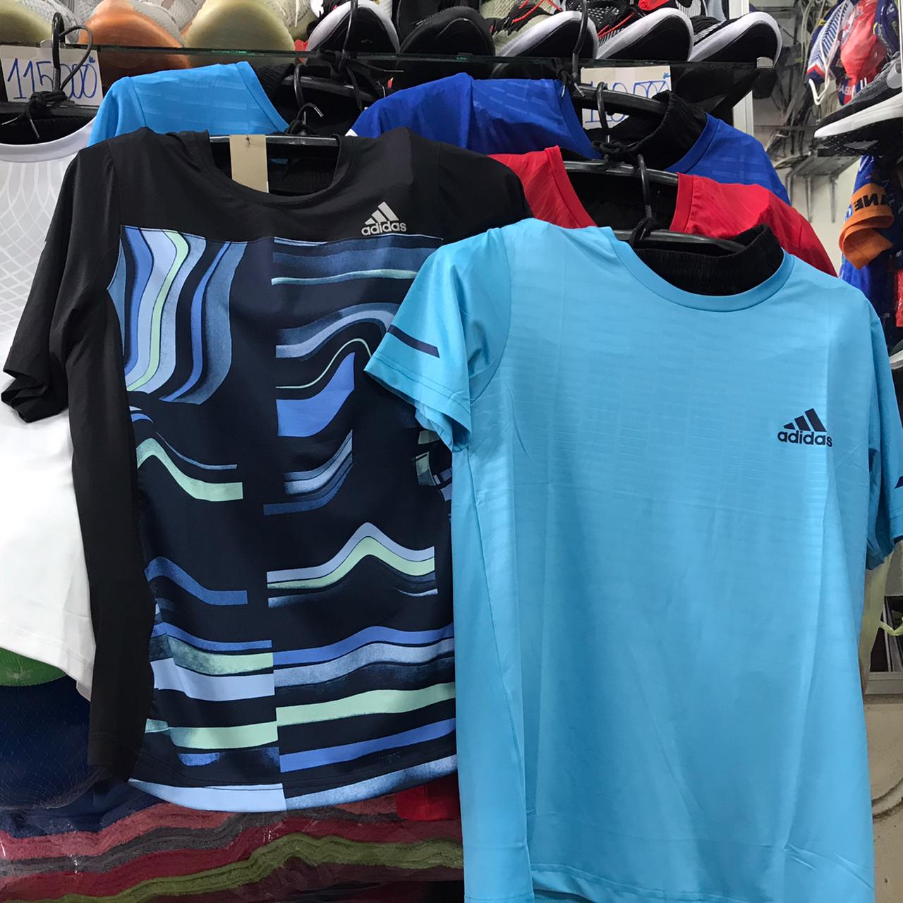 ຊຸດ ADIDAS ຄໍມົນຊາຍ