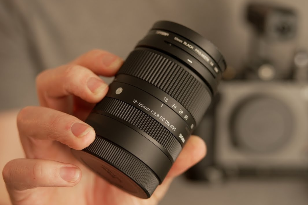 Ống kính Sigma 18-50mm F2.8 DC DN Contemporary ngàm Sony E