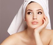 Dưỡng tóc bằng dầu