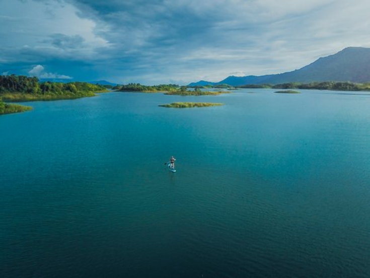 Wonderful day with a visit to Nam Ngum lake
